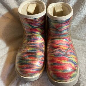 UGG Kids “classic clear mini” Boots with Vibrant Multicolor Design